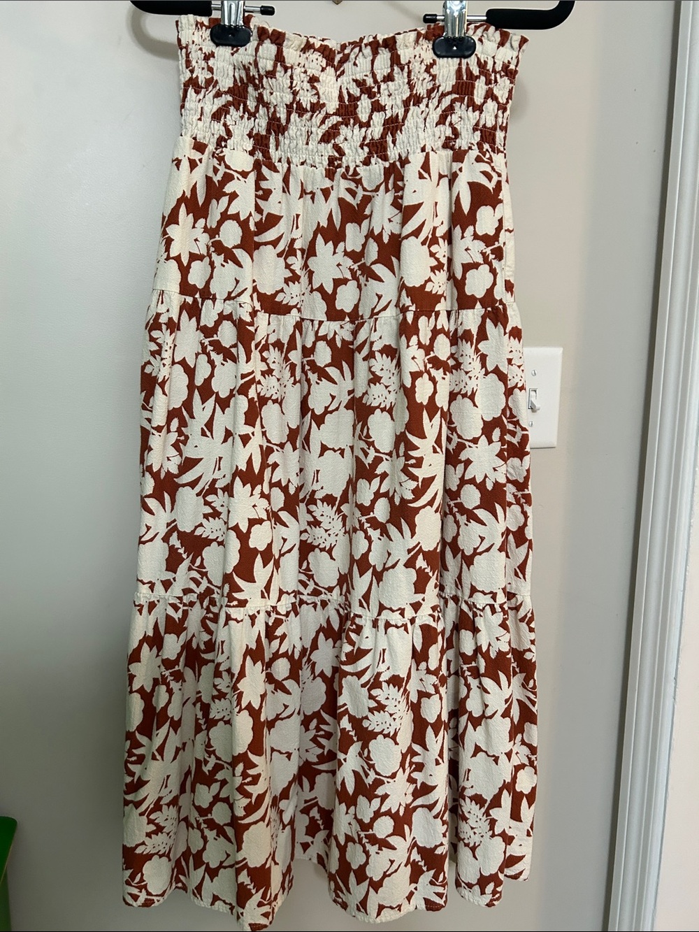 Universal Thread Cream & Rust Floral Smocked Maxi Skirt